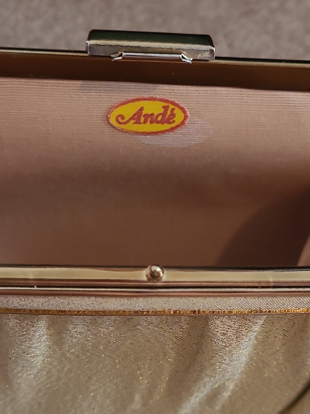 Elegant Vintage Gold Evening Clutch with Chain Strap By Ande - Picture 4 of 5